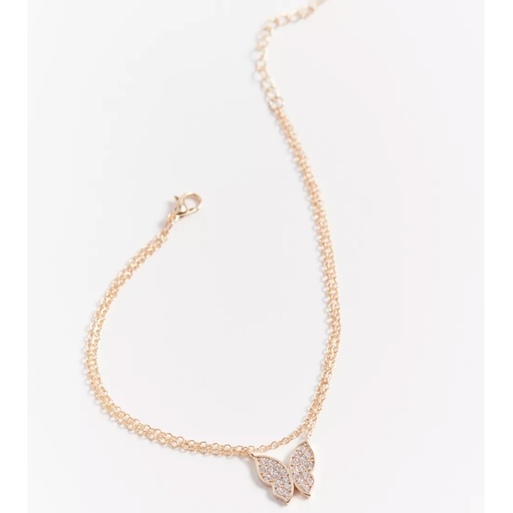 $5 ✨ UO. rhinestone butterfly bracelet